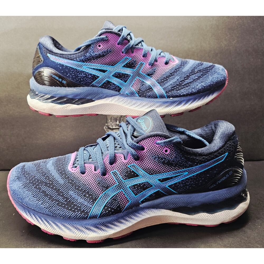 Asics Women 10 Comfy footwear